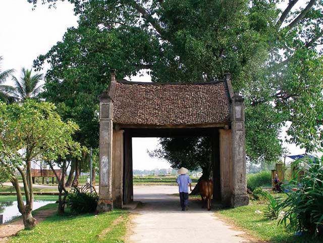 Hình ảnh mùng 8 tháng 3 hẹn hò lãng mạn ở Hà Nội