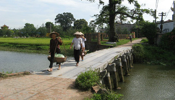 Cầu Nôm