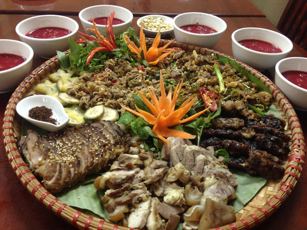 Thịt lợn Mường xào