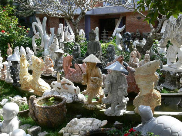 Làng đá mỹ nghệ Non Nước