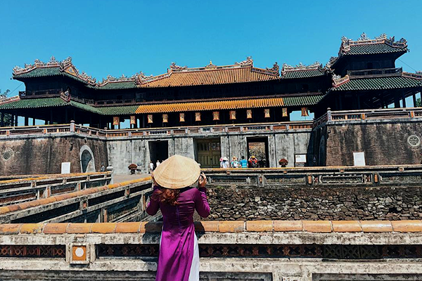 Vé máy bay khuyến mãi đi Huế