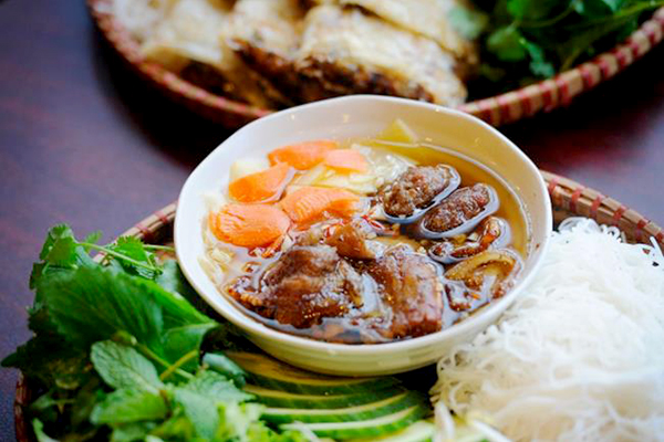 Bún chả Hà Nội