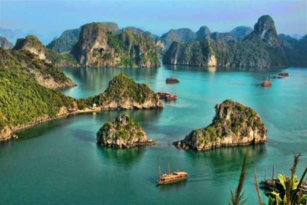 Khung cảnh thơ mộng tại Hạ Long Quảng Ninh